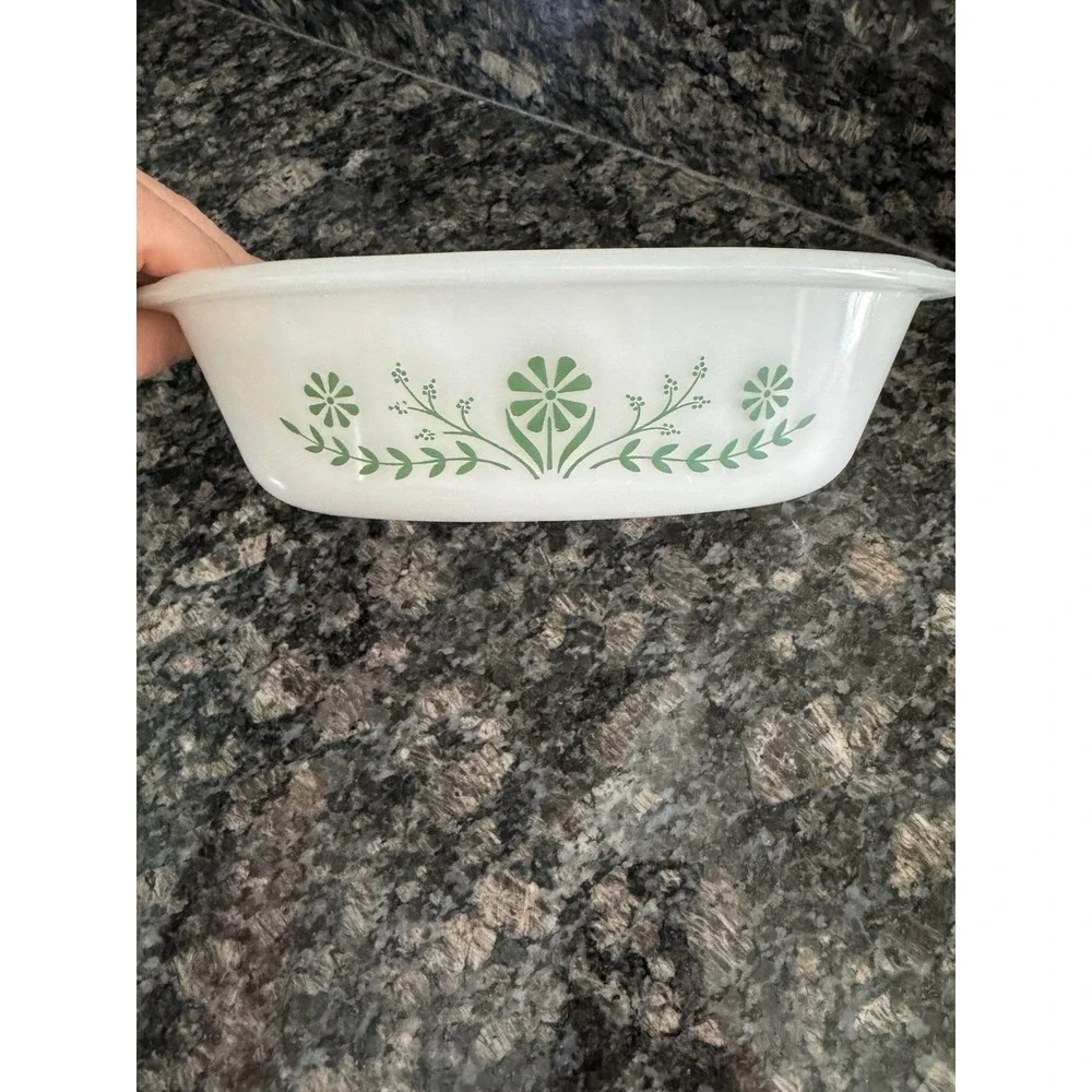 Vintage Glassbake 1 qt. Milk Glass Baking Dish with Green Flower Design‎ Country